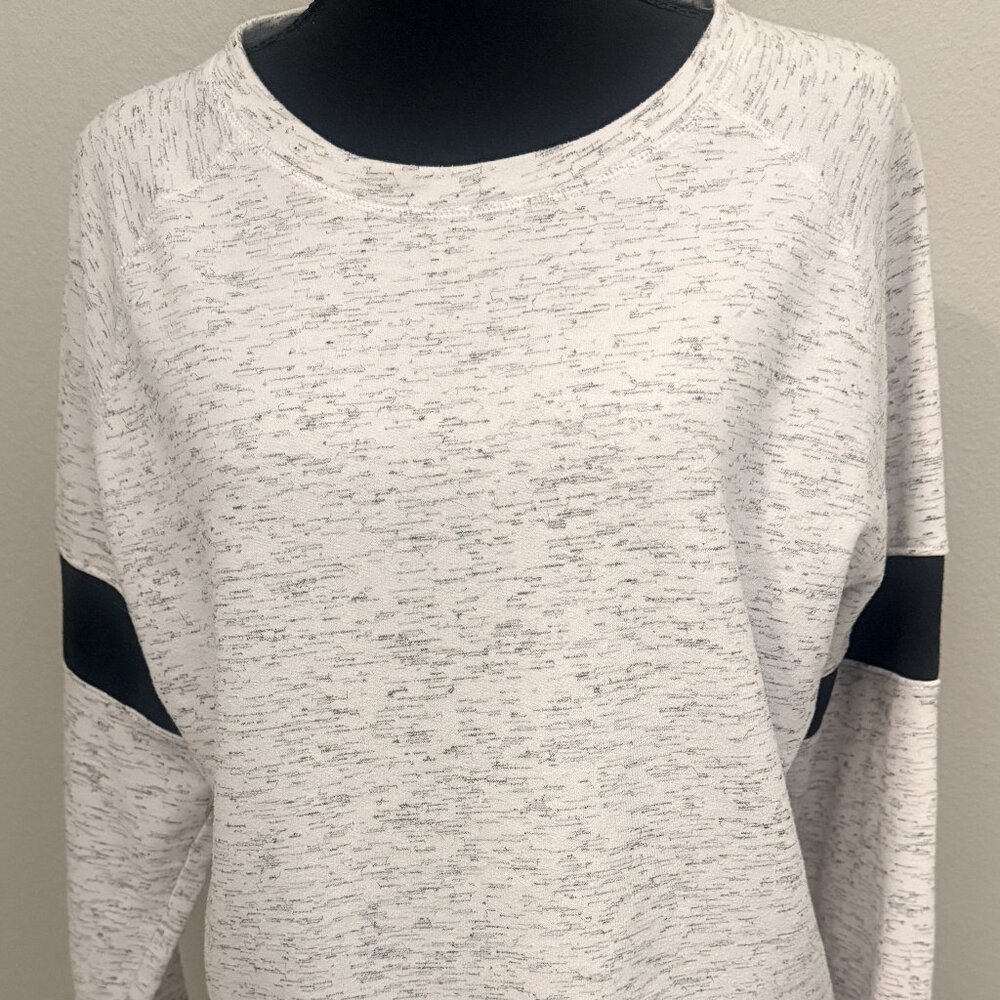 Bobbie Brooks Sweatshirt Womens - XL